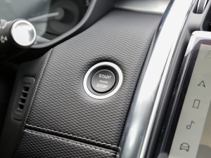 2023360PS R-Dynamic S п؅^