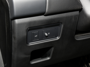 2023360PS R-Dynamic S п؅^