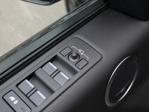 2023360PS R-Dynamic S п؅^