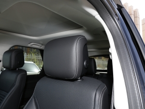 2023360PS R-Dynamic SE g