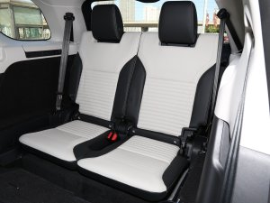 2023Ŀ 360PS R-Dynamic S g