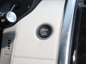 2023Ŀ 360PS R-Dynamic S п؅^