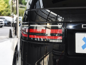 2023Ŀ 360PS R-Dynamic SE ^