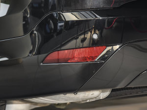 2023Ŀ 360PS R-Dynamic SE ^