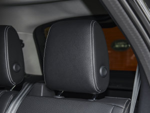 2023Ŀ 360PS R-Dynamic SE g