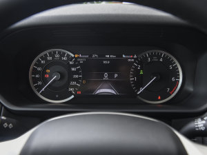 2023款改款 360PS R-Dynamic SE 仪表