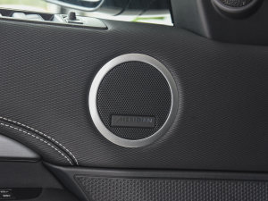 2023Ŀ 360PS R-Dynamic SE п؅^(q)