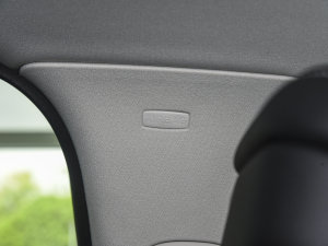 2023Ŀ 360PS R-Dynamic SE п؅^(q)