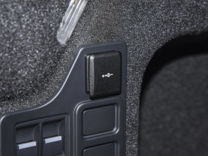 2023Ŀ 360PS R-Dynamic SE п؅^(q)