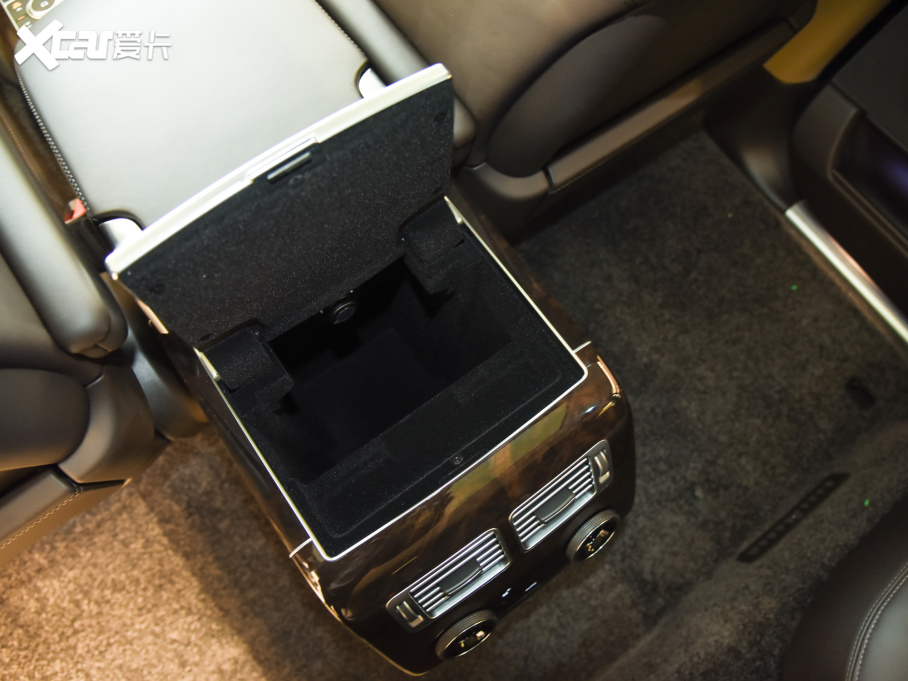 2022 3.0 L6 400PS L(zhng)(jng)