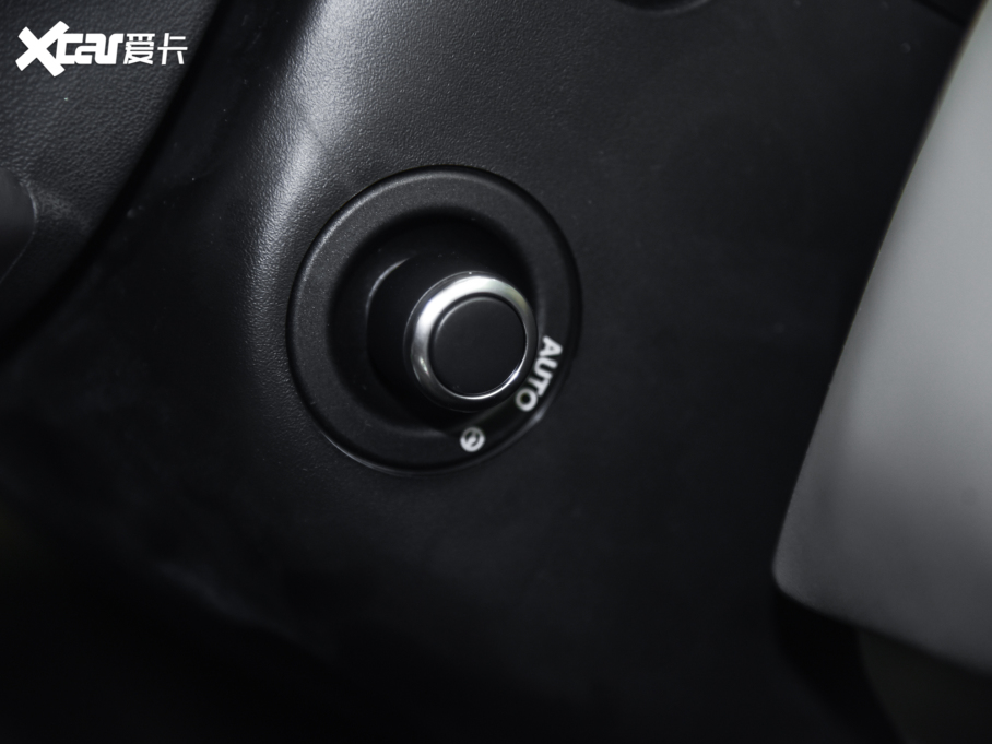 2022 3.0 L6 400PS L