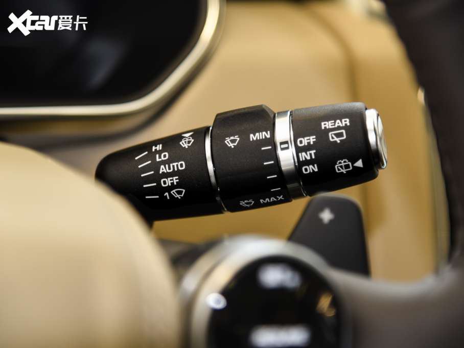 2022��� 3.0 L6 400PS �������L(zh��ng)��(j��ng)���