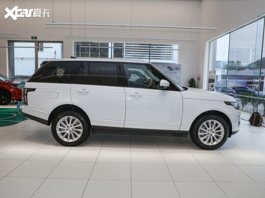 2022 3.0 L6 360PS 