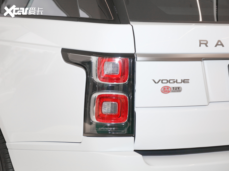 2022 3.0 L6 360PS 