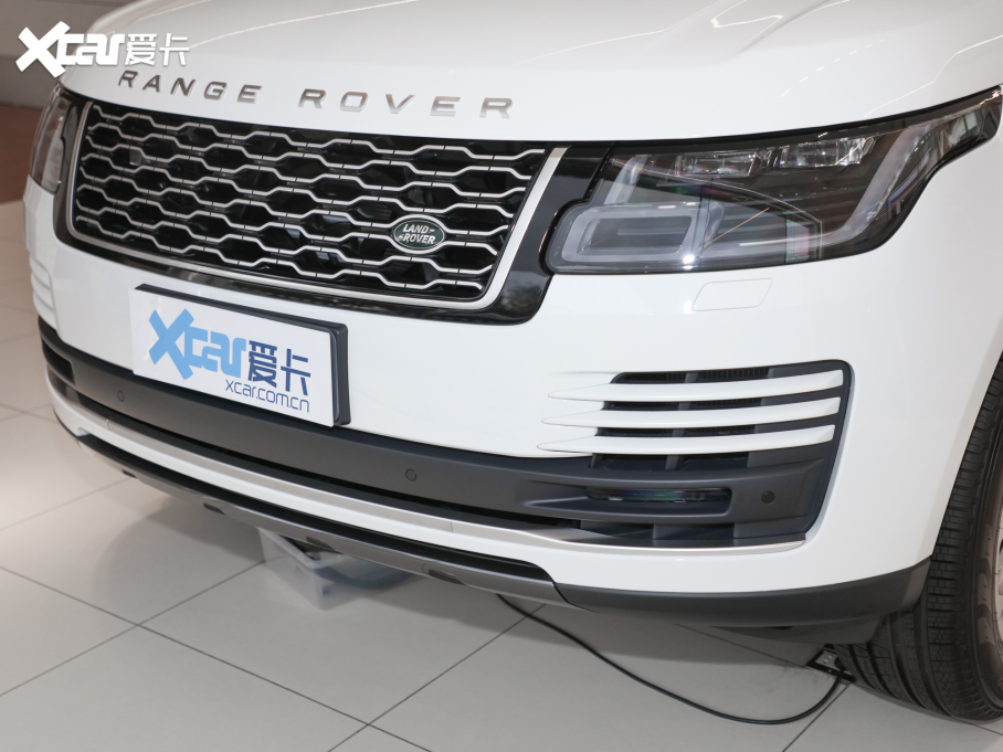 2022 3.0 L6 360PS 