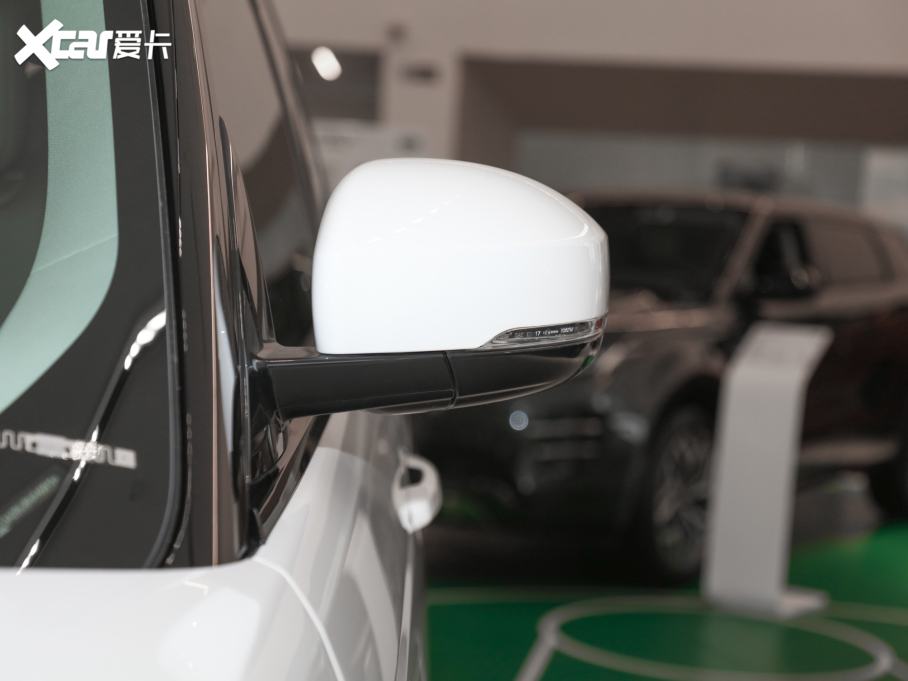 2022 3.0 L6 360PS 