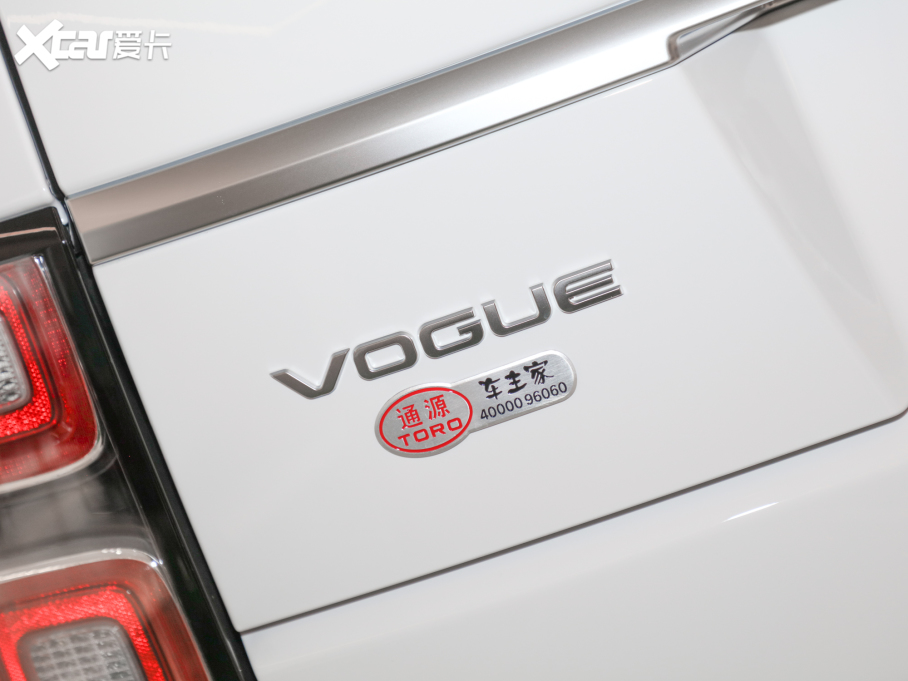 2022 3.0 L6 360PS 