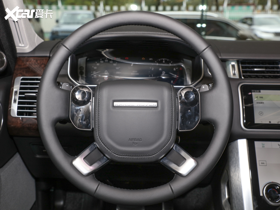 2022 3.0 L6 360PS 