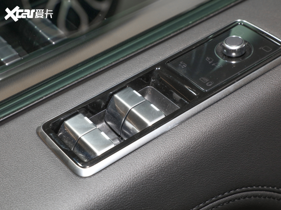 2022 3.0 L6 360PS 