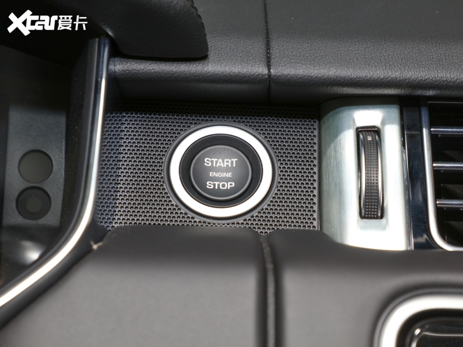 2022 3.0 L6 360PS 