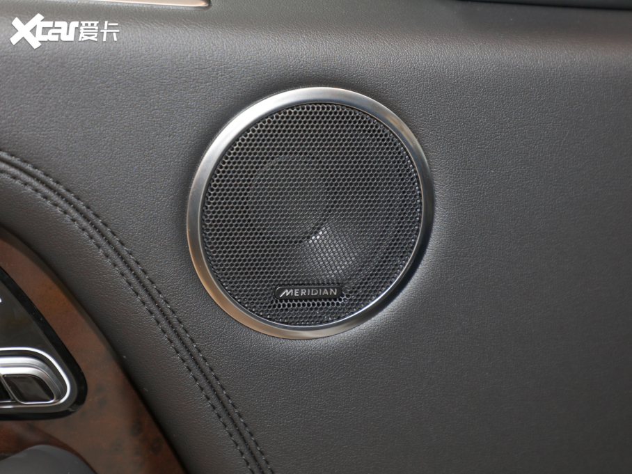 2022 3.0 L6 360PS 