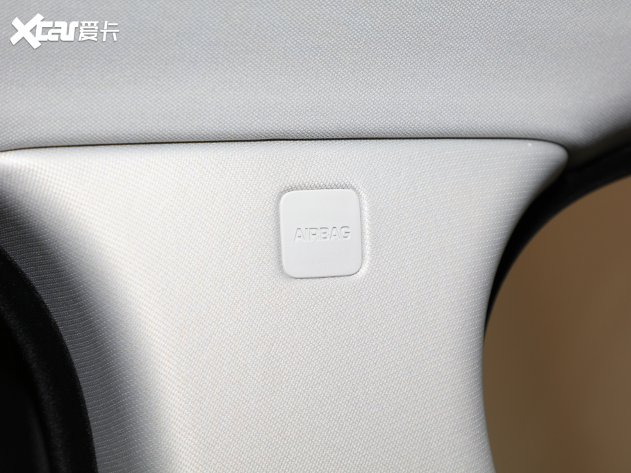 2022 3.0 L6 360PS 