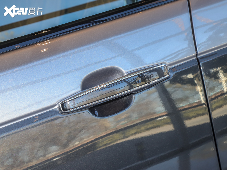 2022 5.0 SC V8 565PS SVAp儓(chung)L 