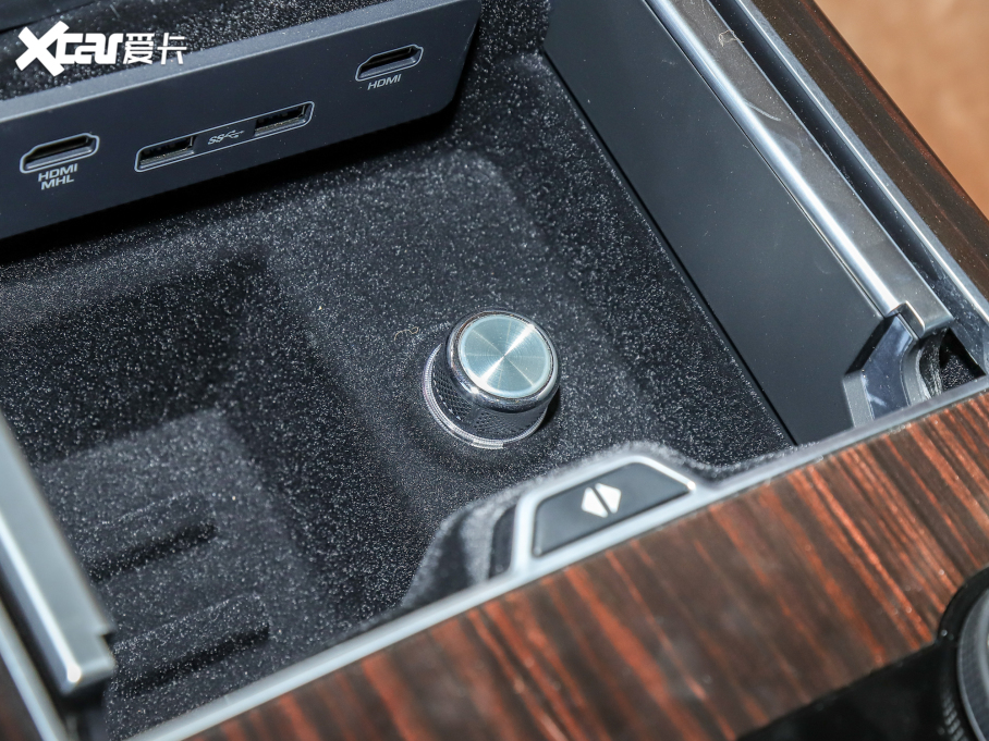 2022 5.0 SC V8 565PS SVAp儓(chung)L 