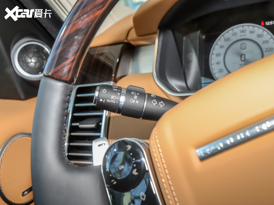 2022 5.0 SC V8 565PS SVAp儓(chung)L 