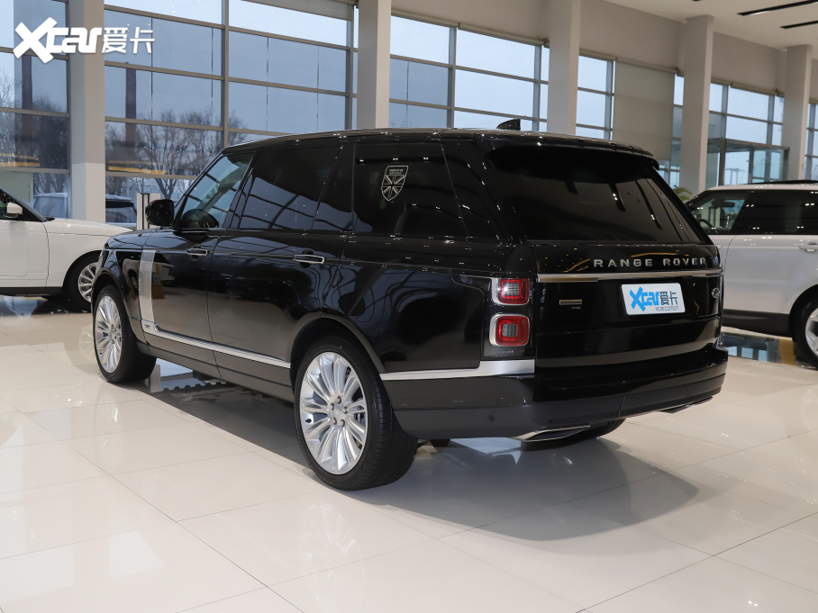 2022 3.0 L6 400PS 焓(chung)L