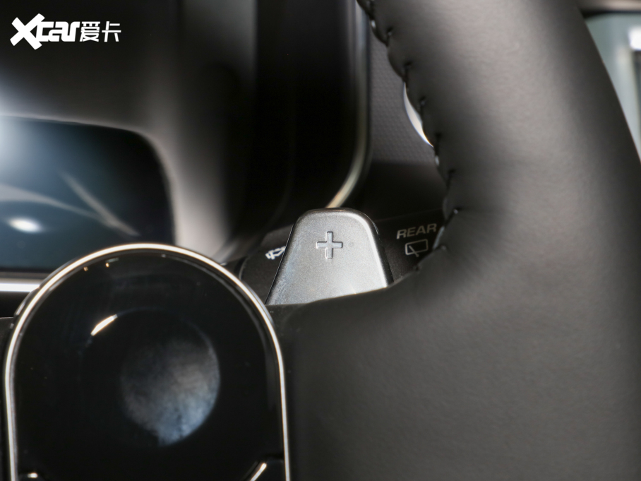 2022 3.0 L6 400PS 焓(chung)L