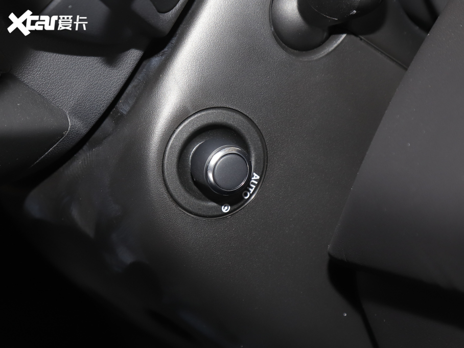 2022 3.0 L6 400PS 焓L