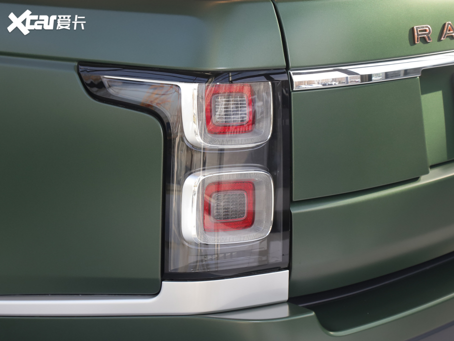 2022 5.0 SC V8 565PS SVApذ