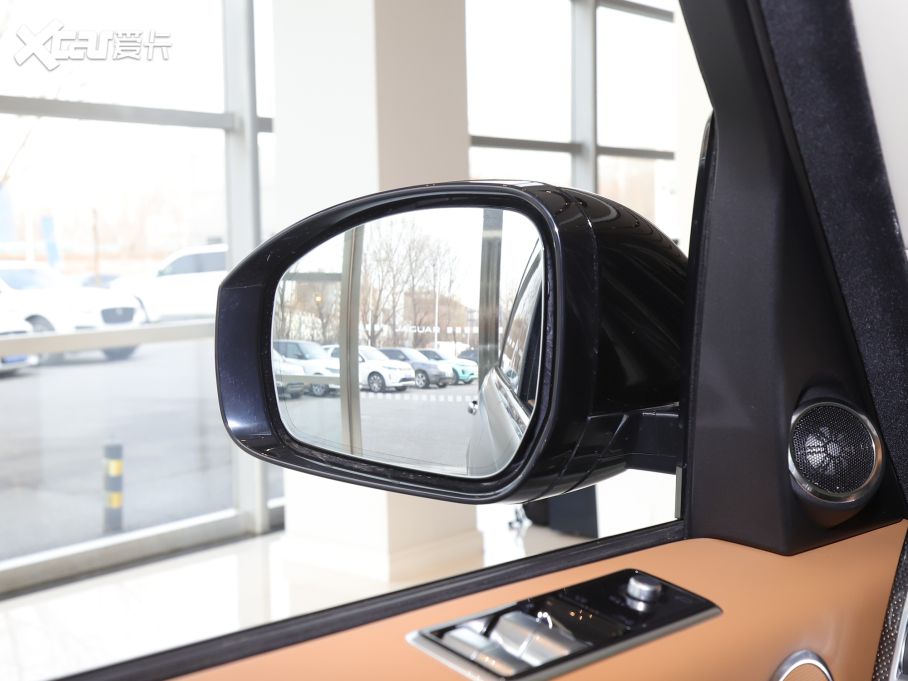 2022 5.0 SC V8 565PS SVApذ