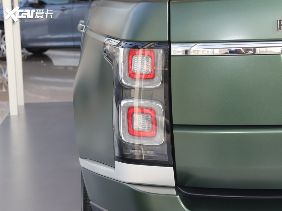 2022 5.0 SC V8 565PS SVApذ