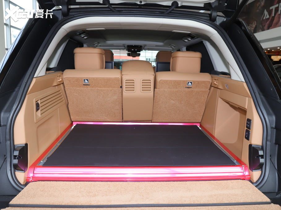 2022��� 5.0 SC V8 565PS SVA�p���ذ�