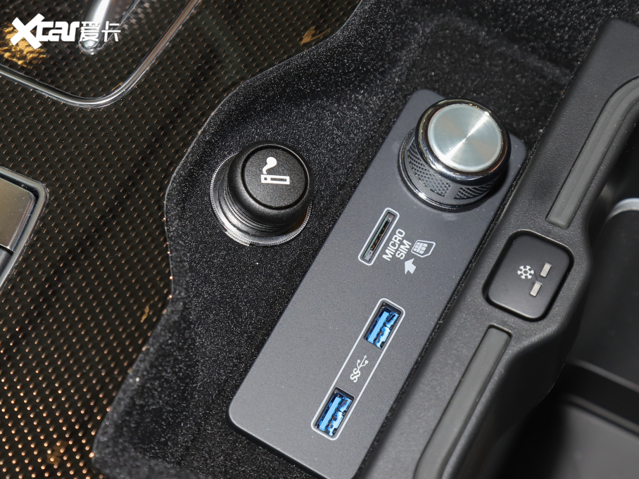 2022 5.0 SC V8 565PS SVApذ