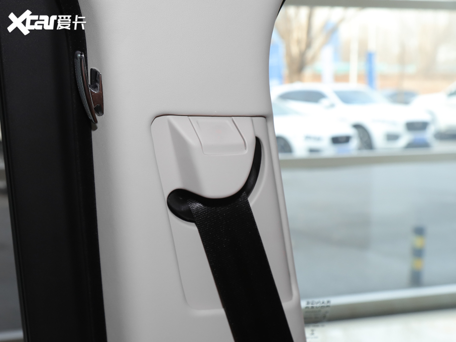 2022��� 5.0 SC V8 565PS SVA�p���ذ�