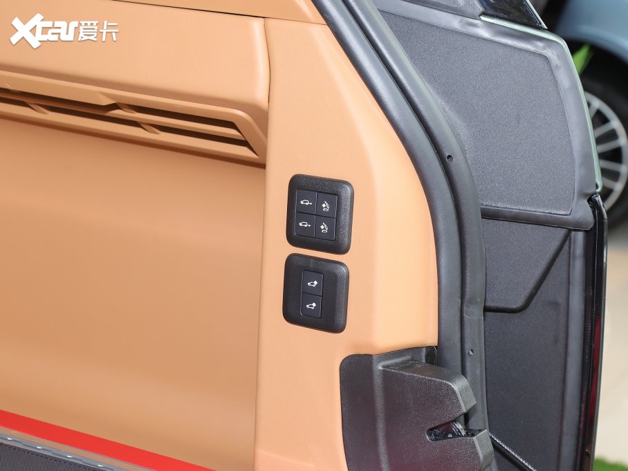 2022 5.0 SC V8 565PS SVApذ