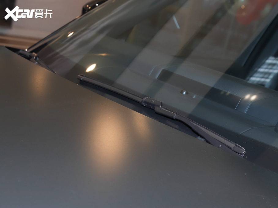 2022 5.0 SC V8 565PS SVAҫӵذ