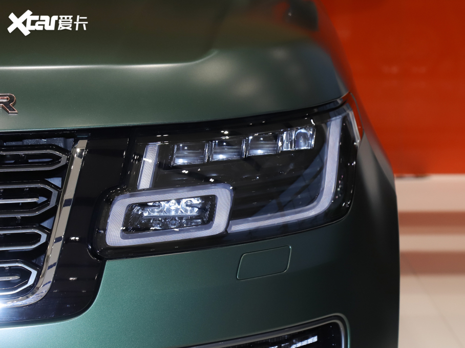 2022��� 5.0 SC V8 565PS SVAҫ�ӵ�ذ�