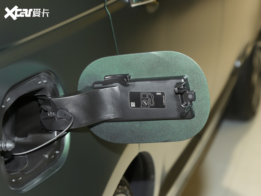 2022 5.0 SC V8 565PS SVAҫӵذ