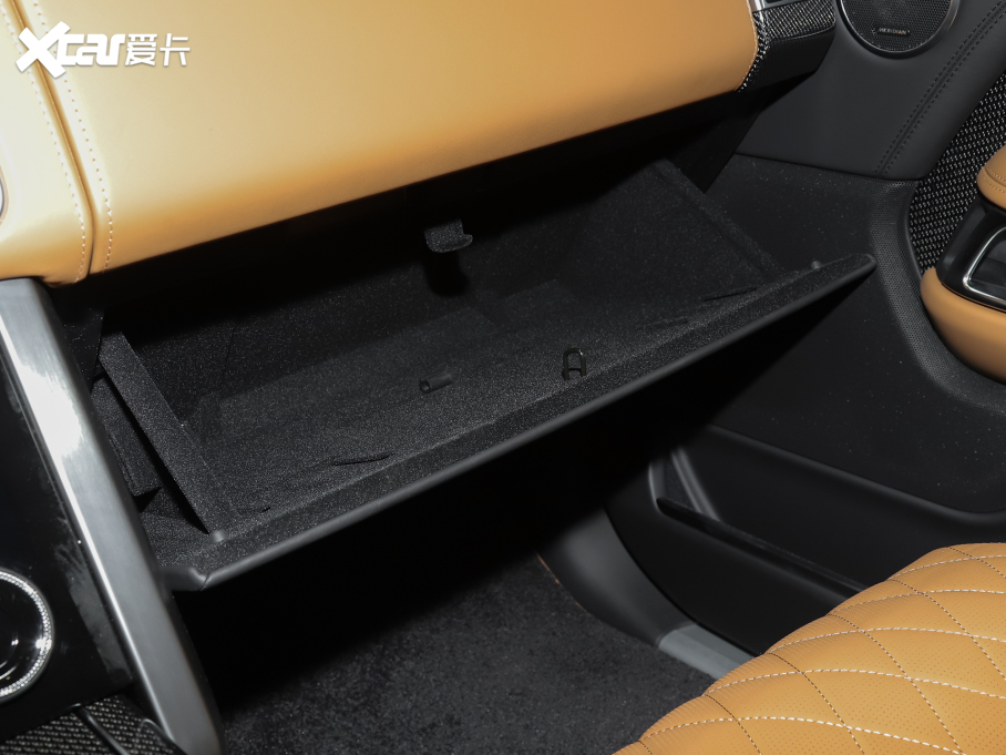 2022��� 5.0 SC V8 565PS SVAҫ�ӵ�ذ�