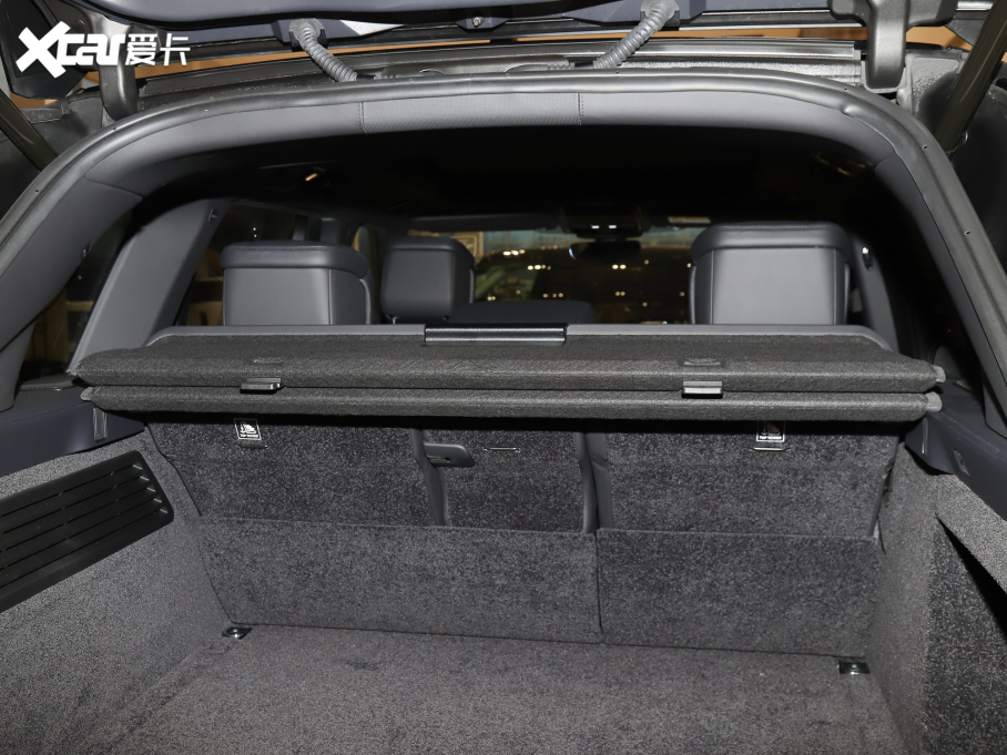 2022��� 5.0 SC V8 565PS SVAҫ�ӵ�ذ�