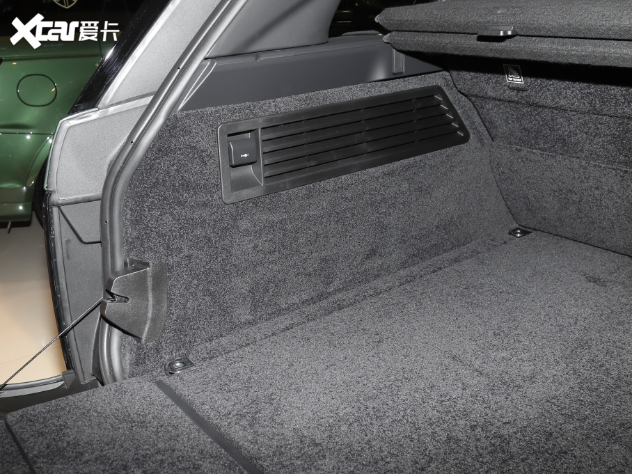 2022 5.0 SC V8 565PS SVAҫӵذ