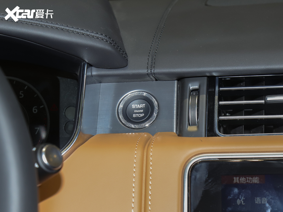 2022 5.0 SC V8 565PS SVAҫӵذ