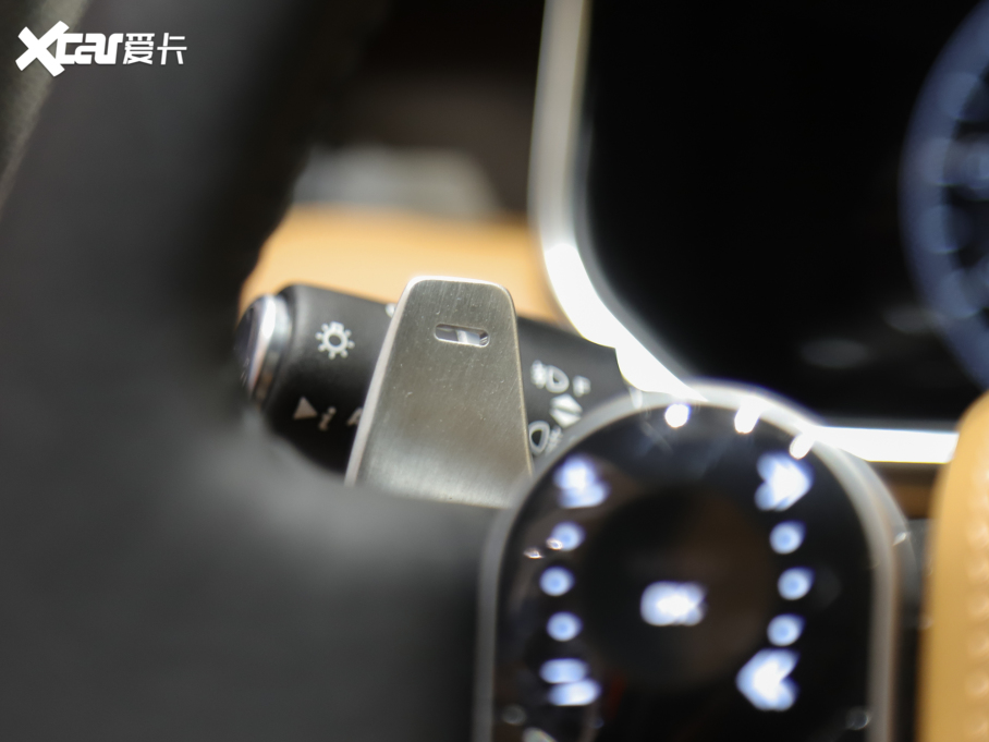 2022 5.0 SC V8 565PS SVAҫӵذ