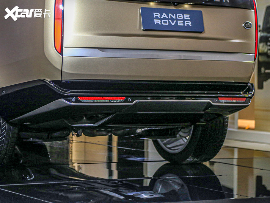 2023 4.4 V8 530PS װl