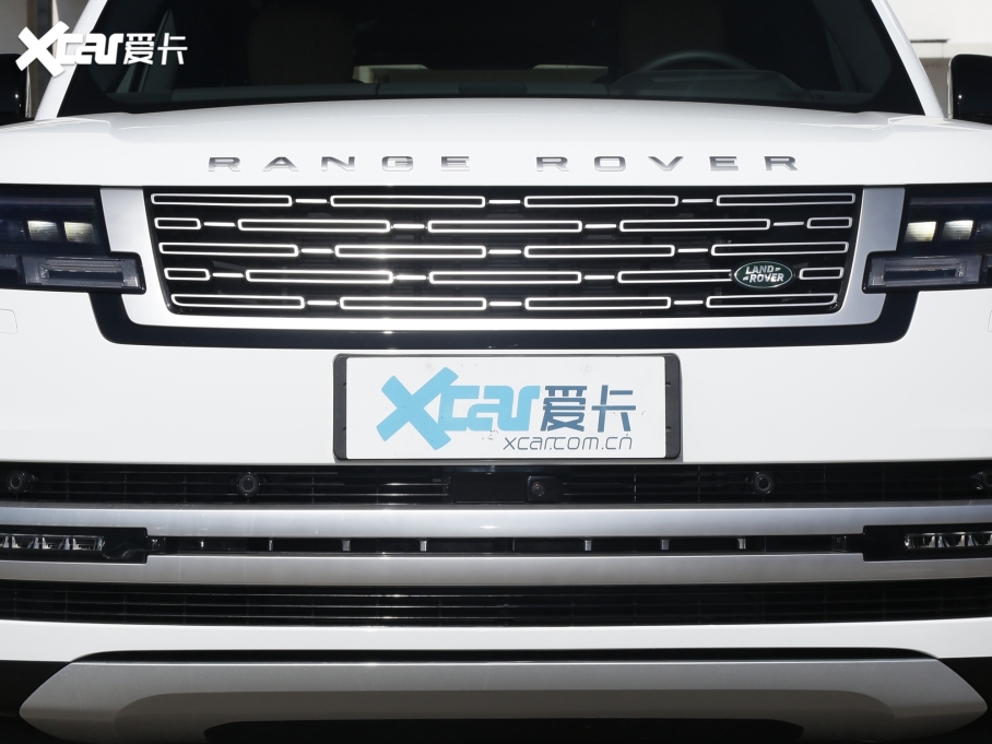 2023��� 3.0 L6 400PS ʢ�����L��