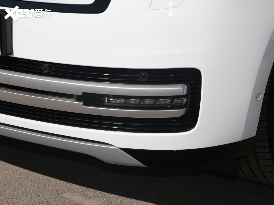 2023��� 3.0 L6 400PS ʢ�����L��